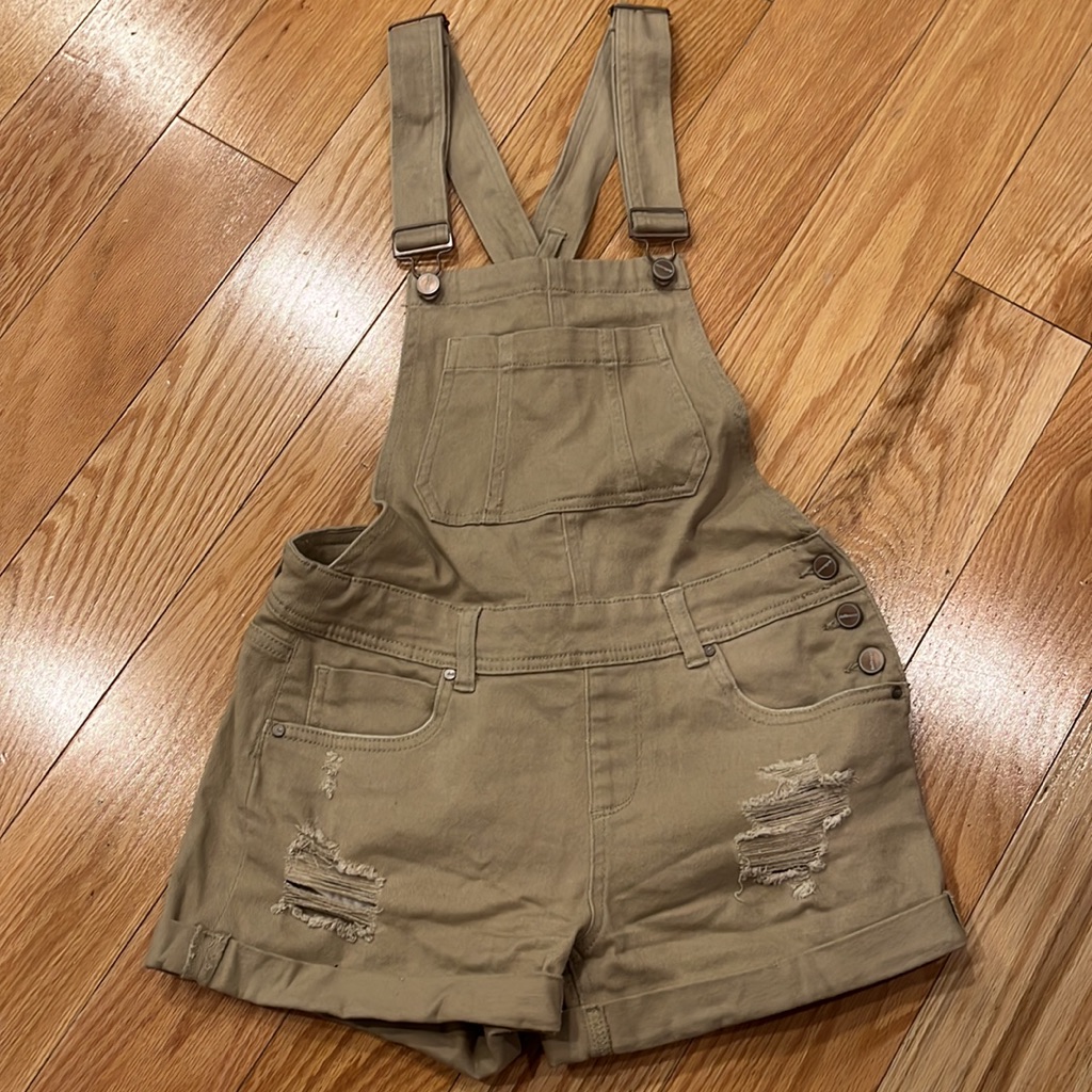 Dollhouse Short Overalls